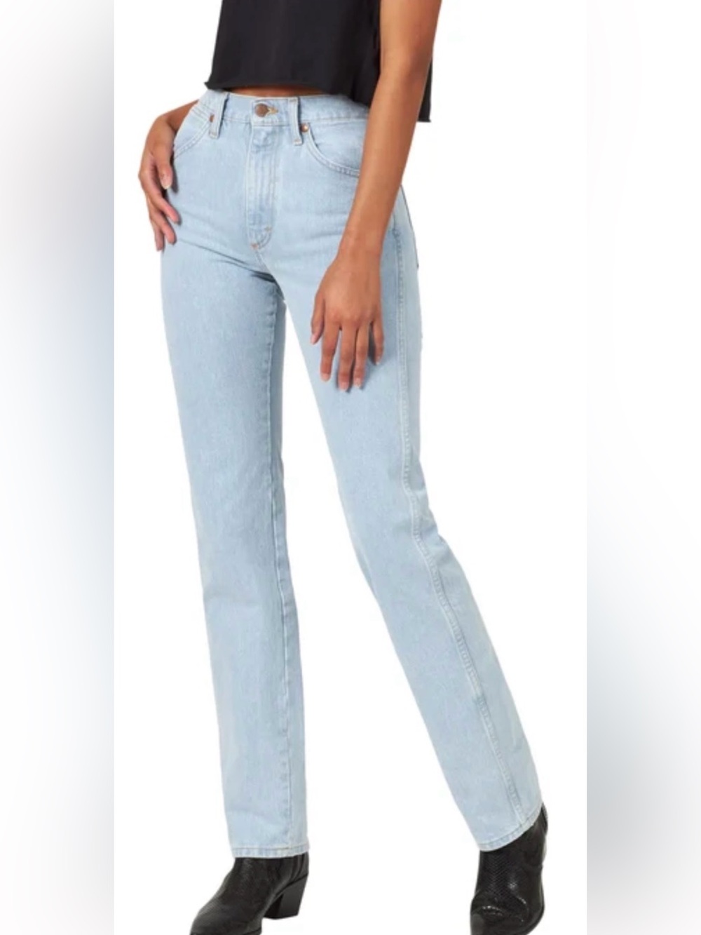 *WRANGLERS* Cowboy Cut Slim in a Vintage Light Blue Wash .
